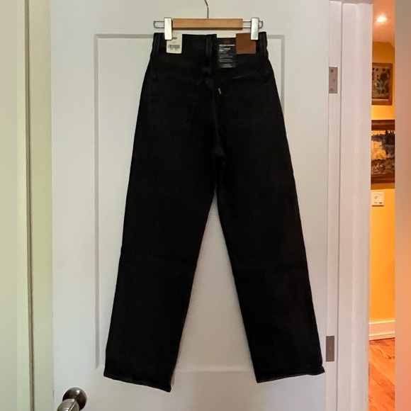 NWT Levis Ribcage Ankle Jeans Black - Picture 5 of 9